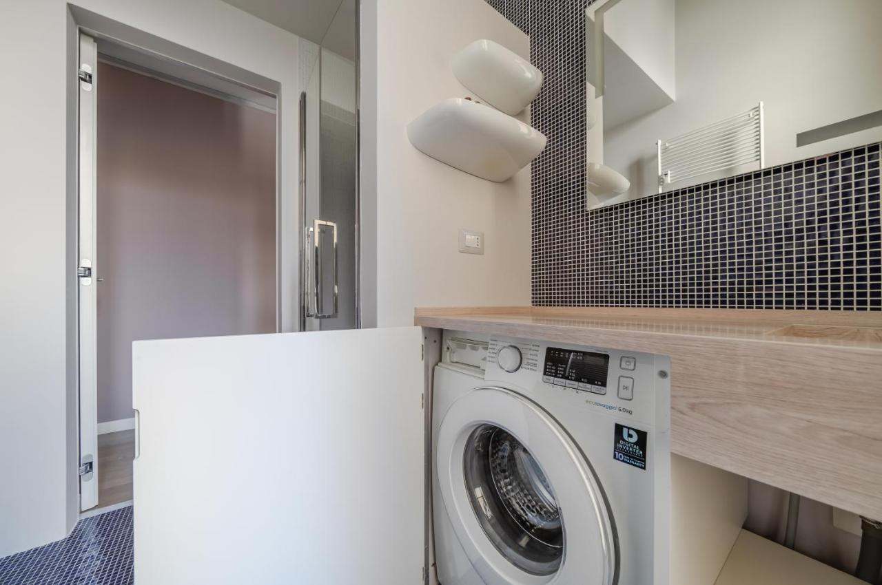 Lovely Apartment In Milano-Porta Romana W/ Balcony Екстер'єр фото